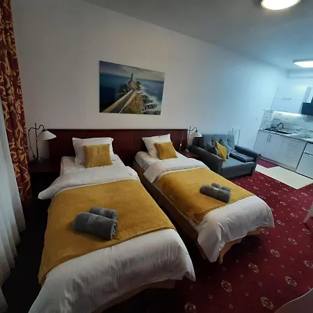 M-apartamenty W Hotelu Polonia Hotel apartamentowy