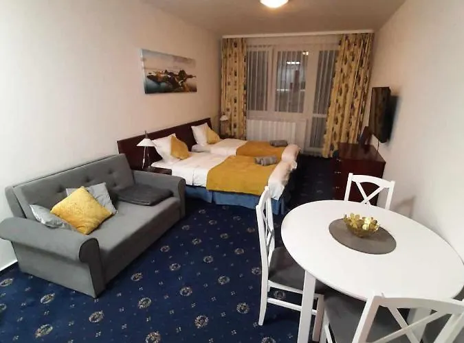 M-apartamenty W Hotelu Polonia Hotel apartamentowy